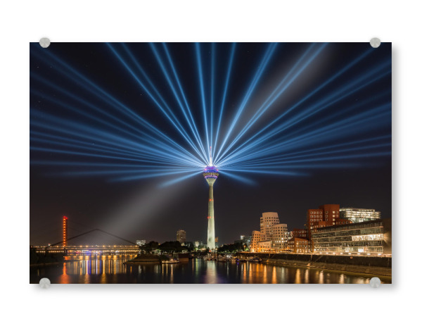 Acrylglasbild "Rheinkomet in Düsseldorf" artboxONE - Städte,Reise,Städte / Düsseldorf
