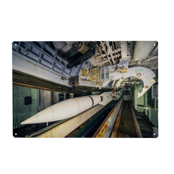 Metall Poster "Big Rocket" artboxONE - Architektur,Streetart