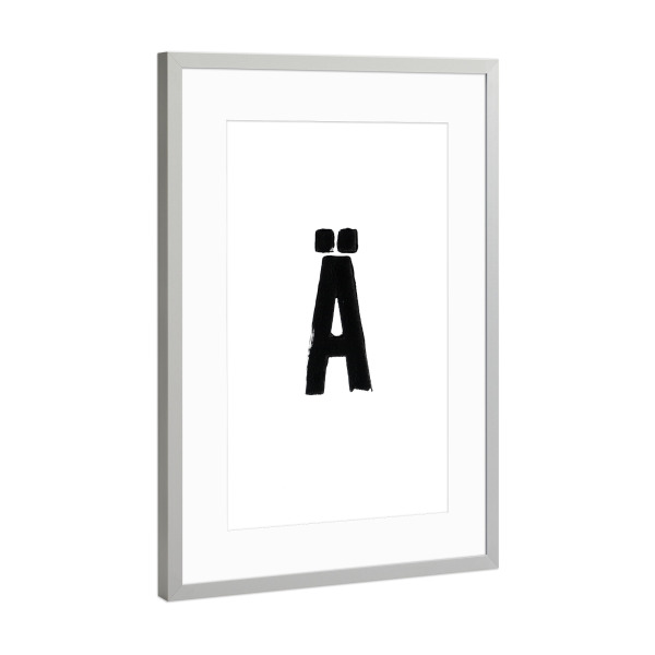 Poster mit Rahmen Silber "Ä Print" artboxONE - Typografie,Schwarzweiß - Buchstabe,Abstrakt,Typografie,Schwarzweiß,Schwarz,Druck,Alphabet