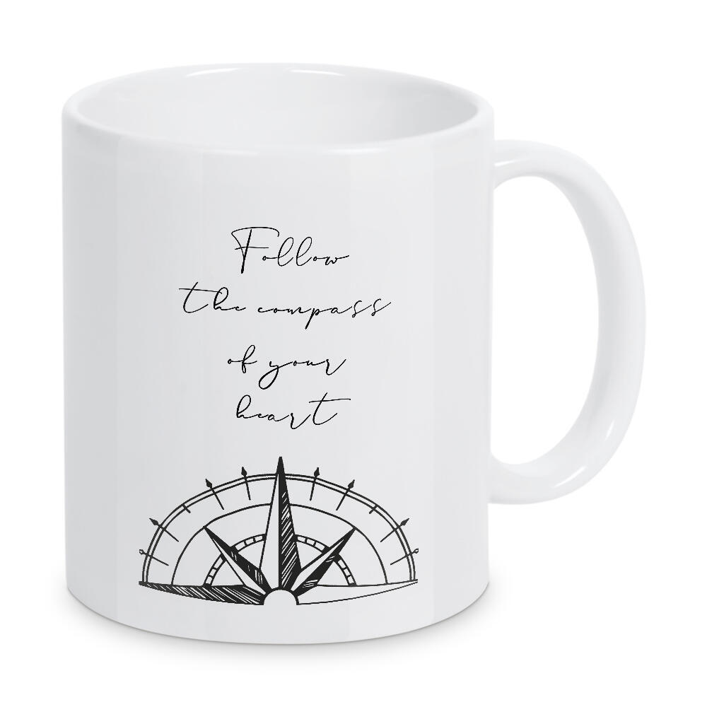 Tasse "Follow the compass of your heart" artboxONE - Typografie,Reise,Liebe - Typo,Typografie,Kompass,Schwarzweiß,Minimalistisch,Herz,Reise