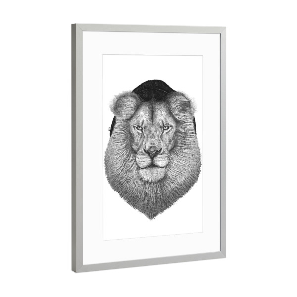 Poster mit Rahmen Silber "Lion in hat" artboxONE - Tiere,Schwarzweiß,Lustig