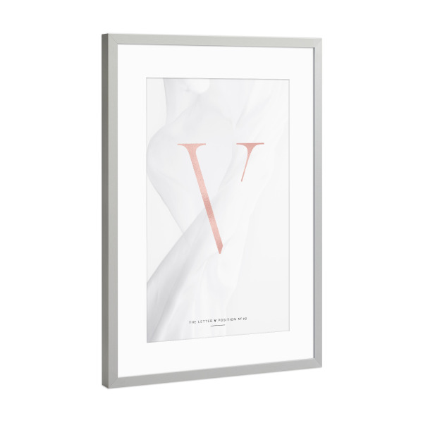 Poster mit Rahmen Silber "ROSE GOLD LETTER COLLECTION | V" artboxONE - Buchstaben,Buchstaben / V
