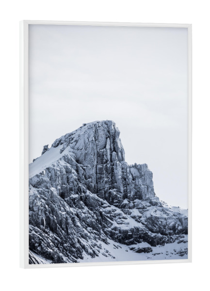 Poster mit weißem Rahmen "Schneegipfel" artboxONE - Natur