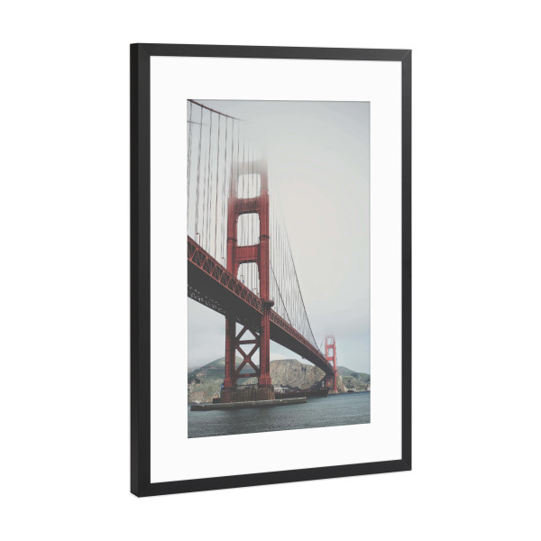 Poster mit Rahmen Schwarz (Metallic) "Cloudy Golden Gate Bridge" artboxONE - Städte,Reise,Architektur,Städte / San Francisco