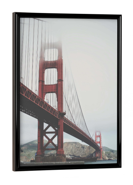 Poster mit schwarzem Rahmen "Cloudy Golden Gate Bridge" artboxONE - Städte,Reise,Architektur,Städte / San Francisco