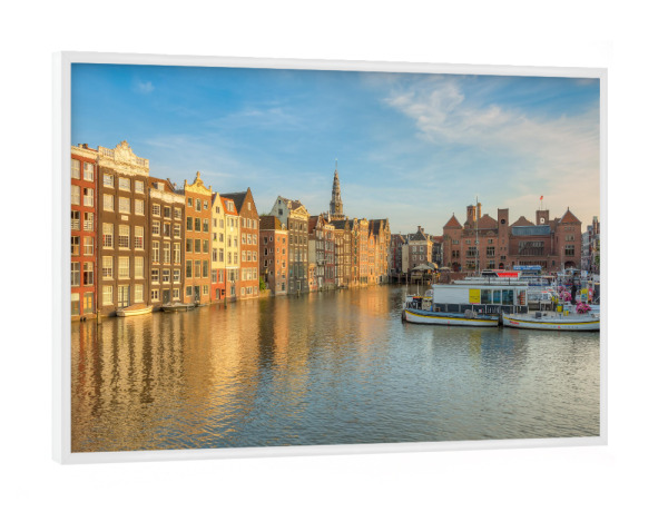 Poster mit weißem Rahmen "Amsterdam Damrak" artboxONE - Städte / Amsterdam - Niederlande,Holland,Amsterdam