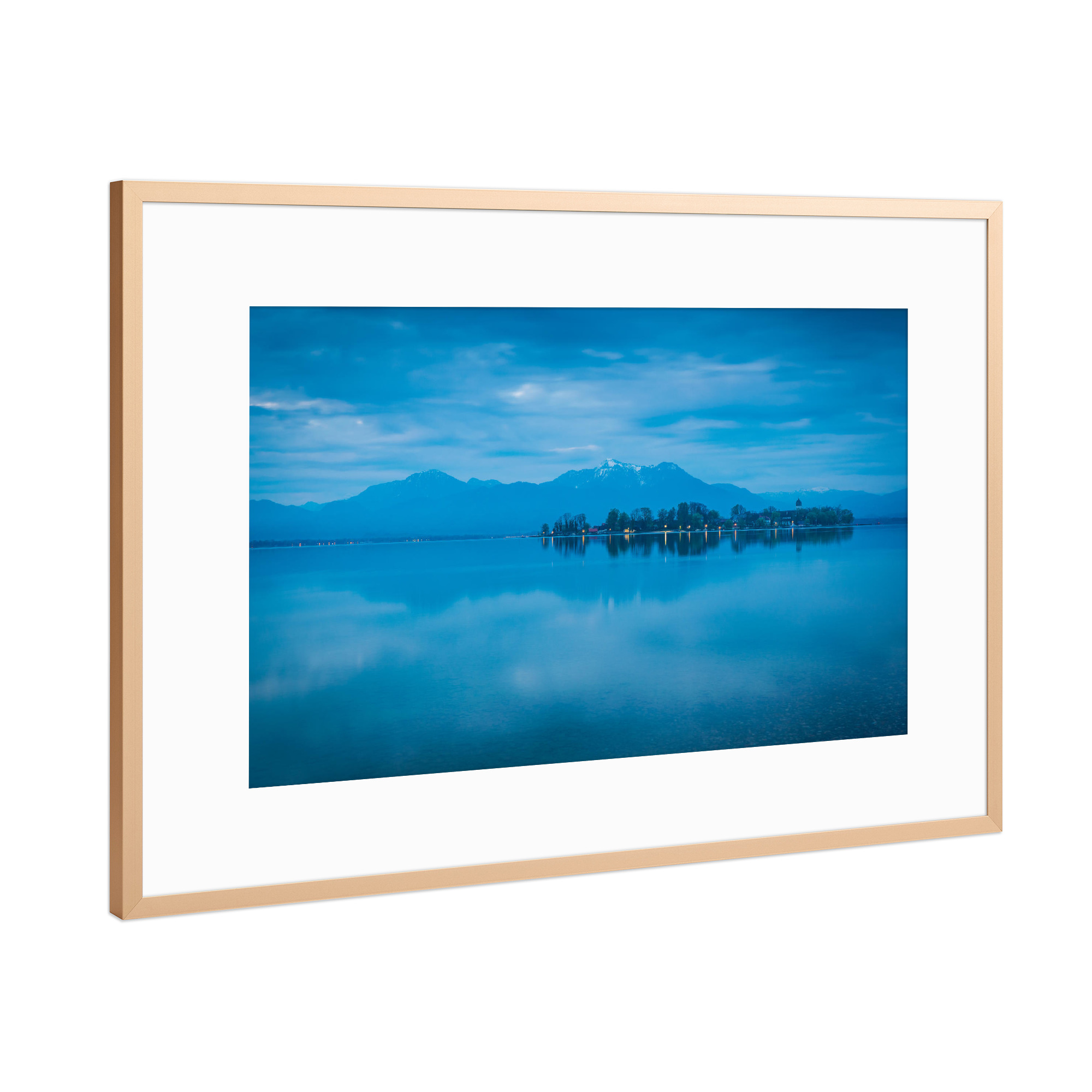 Poster mit Rahmen Kupfer "Chiemsee im Zwielicht" artboxONE - Natur - Chiemsee,Fraueninsel,See
