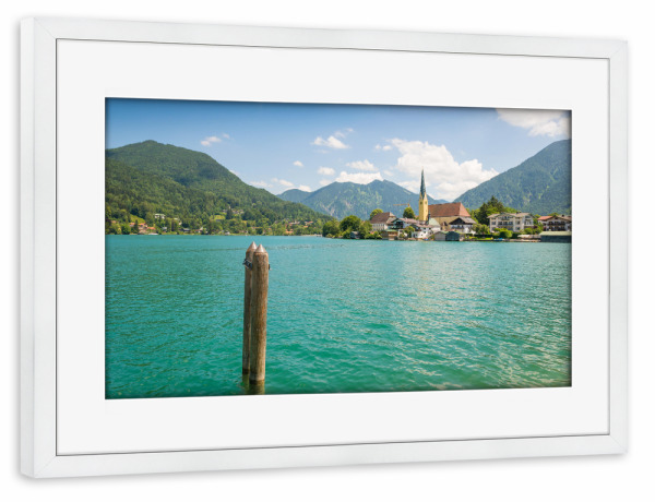 Poster mit Rahmen weiß "Sommer am Tegernsee" artboxONE - Natur,Reise - Tegernsee,Alpen,Bayern,Berge,Deutschland,See