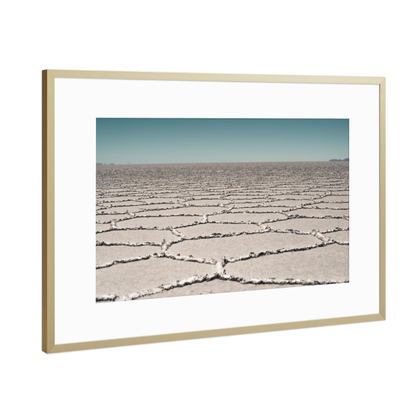 Poster mit Rahmen Gold "Salar" artboxONE - Natur - Salar,Saltflat,Nature,Desert,Landscape,Blue,Pattern,Geometric,Bolivia