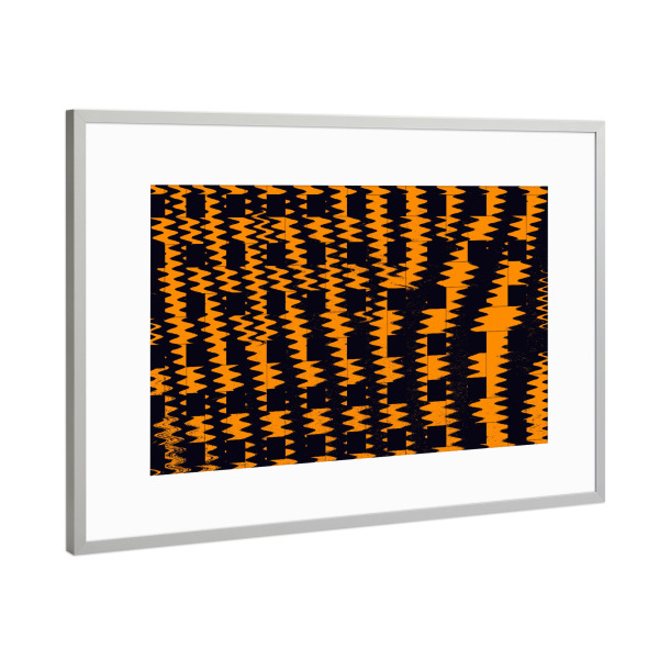 Poster mit Rahmen Silber "Zebra Pattern orangeschwarz" artboxONE - Abstrakt - Abstrakt,Pattern,Schwarz,Orange,Orangeschwarz,Muster,Zebra,Art,Kunst