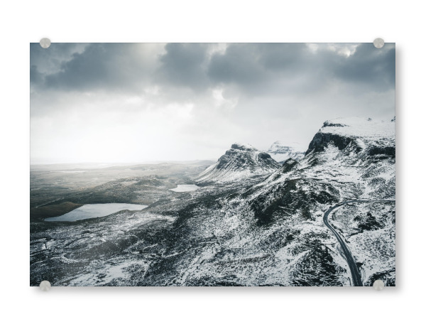Acrylglasbild "Winterliches Quiraing / Schottland" artboxONE - Natur,Reise - Schottland,Berg,Straße