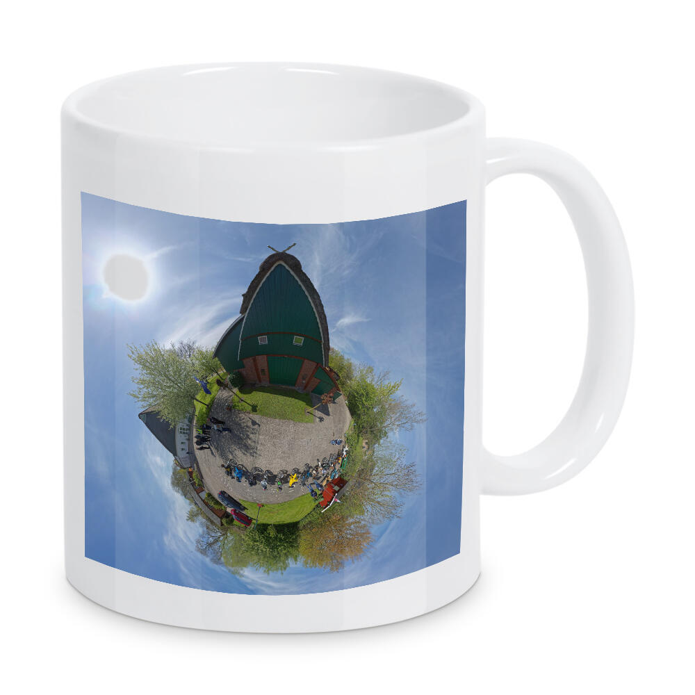 Tasse "Landgasthof Wewelsfleth - Hofplatz" artboxONE - Architektur