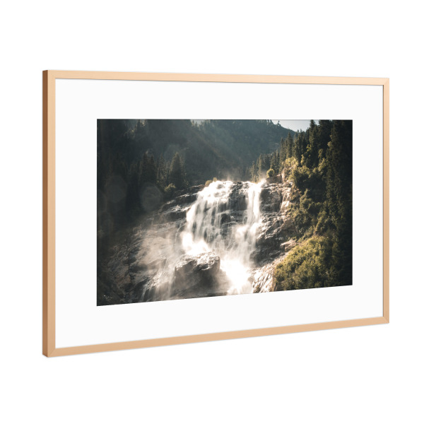 Poster mit Rahmen Kupfer "Alpenwasserfall" artboxONE - Natur - Wasserfall,Berge,Alpen,Wald,Bäume