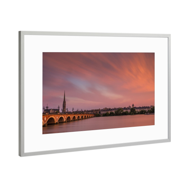 Poster mit Rahmen Silber "Pont de Pierre" artboxONE - Städte - Sonnenuntergang,Brücke,Garonne,Fluss