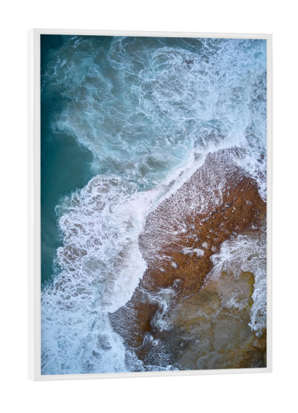 Poster mit weißem Rahmen "Ruff Sea" artboxONE - Reise / Strand und Meer - Meer,Wellen,Landschaft,Landschaftsfotografie,Australien,Strand