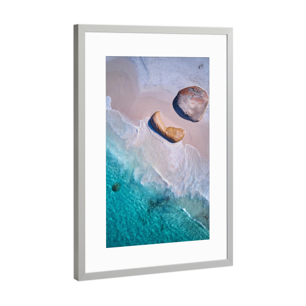 Poster mit Rahmen Silber "Little Beach" artboxONE - Reise / Strand und Meer - Strand,Meer,Australien,Sommer,Drohne