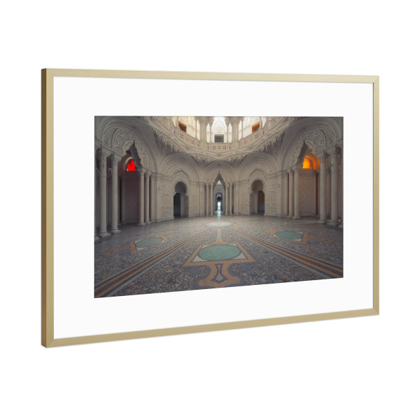 Poster mit Rahmen Gold "Forgotten Glory" artboxONE - Architektur - Verlassen,Schloss,Architektur