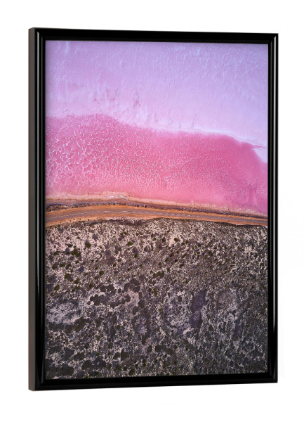 Poster mit schwarzem Rahmen "Pink Lake" artboxONE - Abstrakt,Marmor - Pink,Rosa,See,Australien,Salzsee