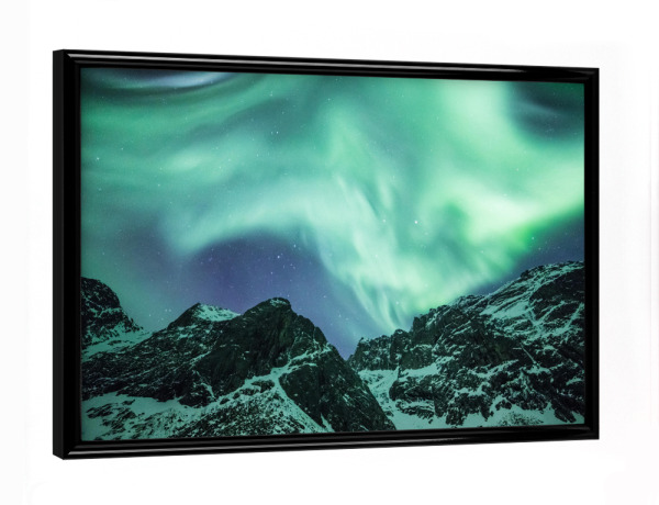 Poster mit schwarzem Rahmen "Arctic Fireworks" artboxONE - Galaxy - Nordlicht,Polarlicht,Aurora,Norwegen