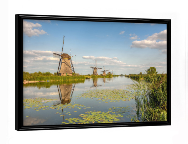 Poster mit schwarzem Rahmen "Sommer in Kinderdijk" artboxONE - Reise / Länder - Windmühlen,Holland,Niederlande,Kinderdijk