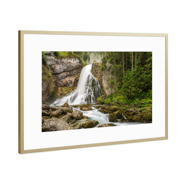 Poster mit Rahmen Gold "Gollinger Wasserfall Österreich" artboxONE - Reise - Kaskade,Tennengau,Salzburger land