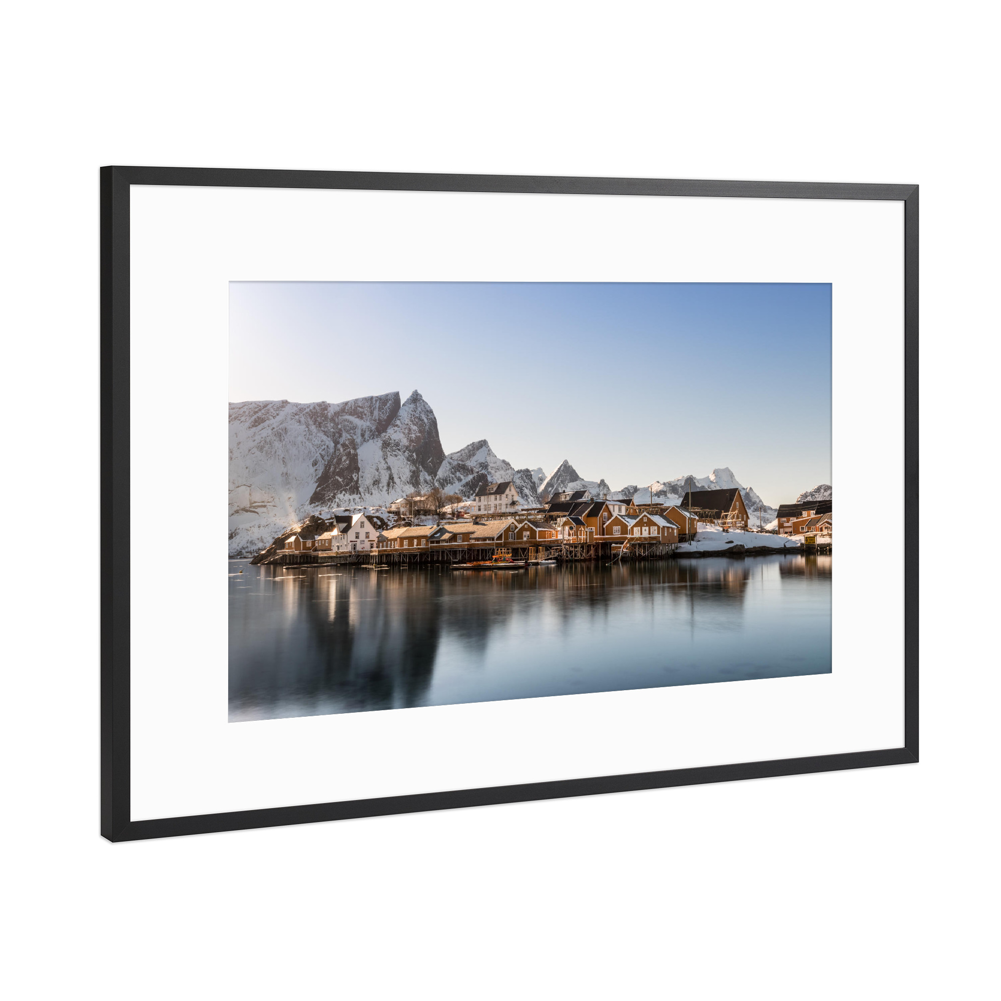 Poster mit Rahmen Schwarz (Metallic) "Nordland" artboxONE - Reise / Länder - Norwegen,Lofoten,Fischerdorf