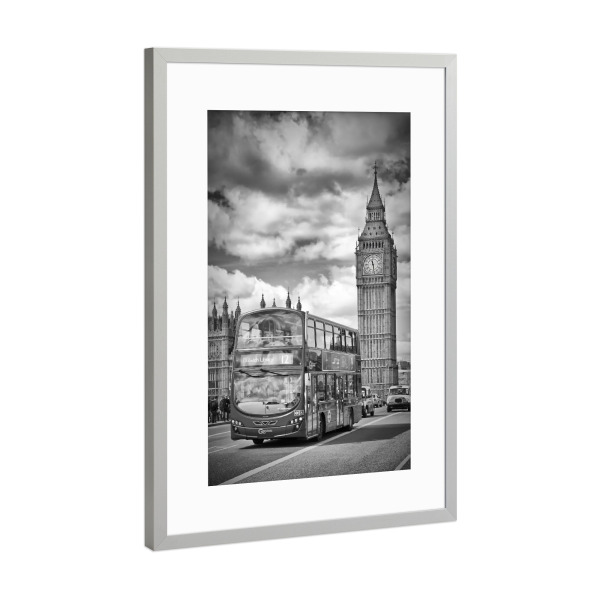 Poster mit Rahmen Silber "LONDON Typische Straßenszene" artboxONE - Städte / London,Schwarzweiß - Big ben,Bus,Westminster