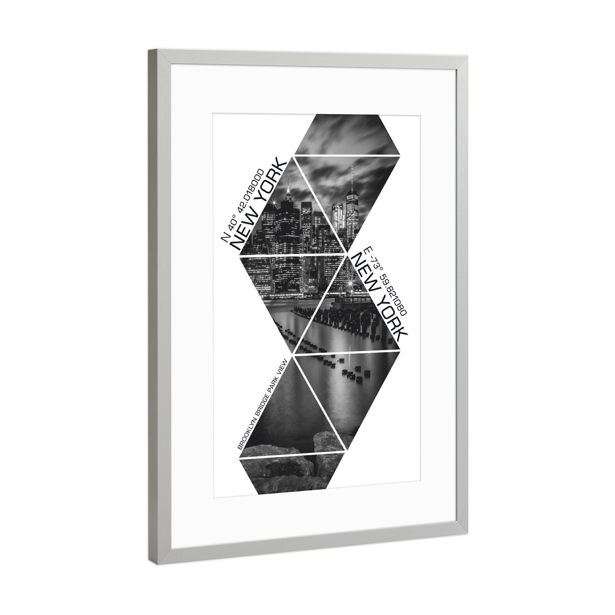 Poster mit Rahmen Silber "Koordinaten BROOKLYN BRIDGE PARK" artboxONE - Städte / New York,Schwarzweiß - Skyline,Modern,New york,Triangle