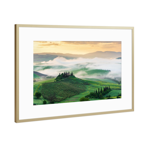 Poster mit Rahmen Gold "Nebliger Morgen in der Toskana" artboxONE - Reise / Länder