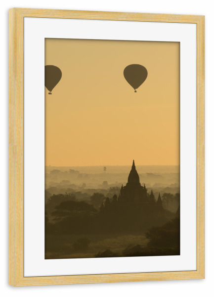 Poster mit Rahmen kiefer "Balloons over Bagan" artboxONE - Natur,Architektur,Reise / Asien,Reise / Länder