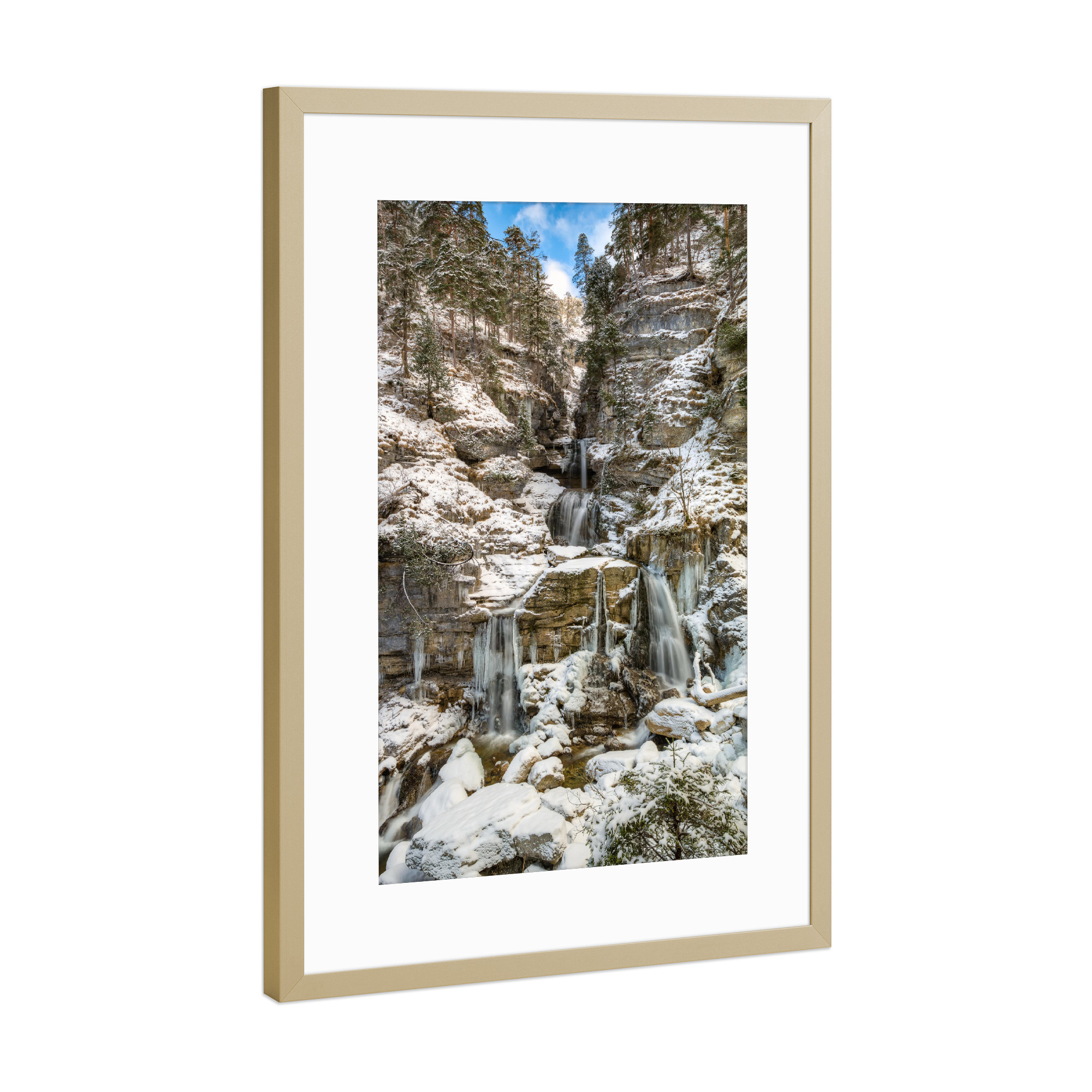 Poster mit Rahmen Gold "Wasserfall in Bayern im Winter" artboxONE - Natur,Reise / Länder