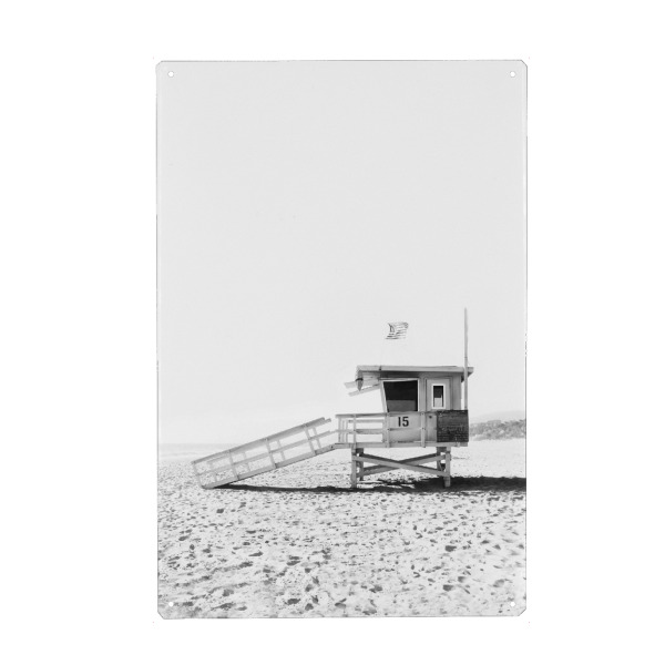 Metall Poster "Lifeguard tower BW" artboxONE - Reise,Schwarzweiß - Beach,California,Surf,Lifeguard house,Sand,Photography,Ocean,Sea,Minimalist,Travel