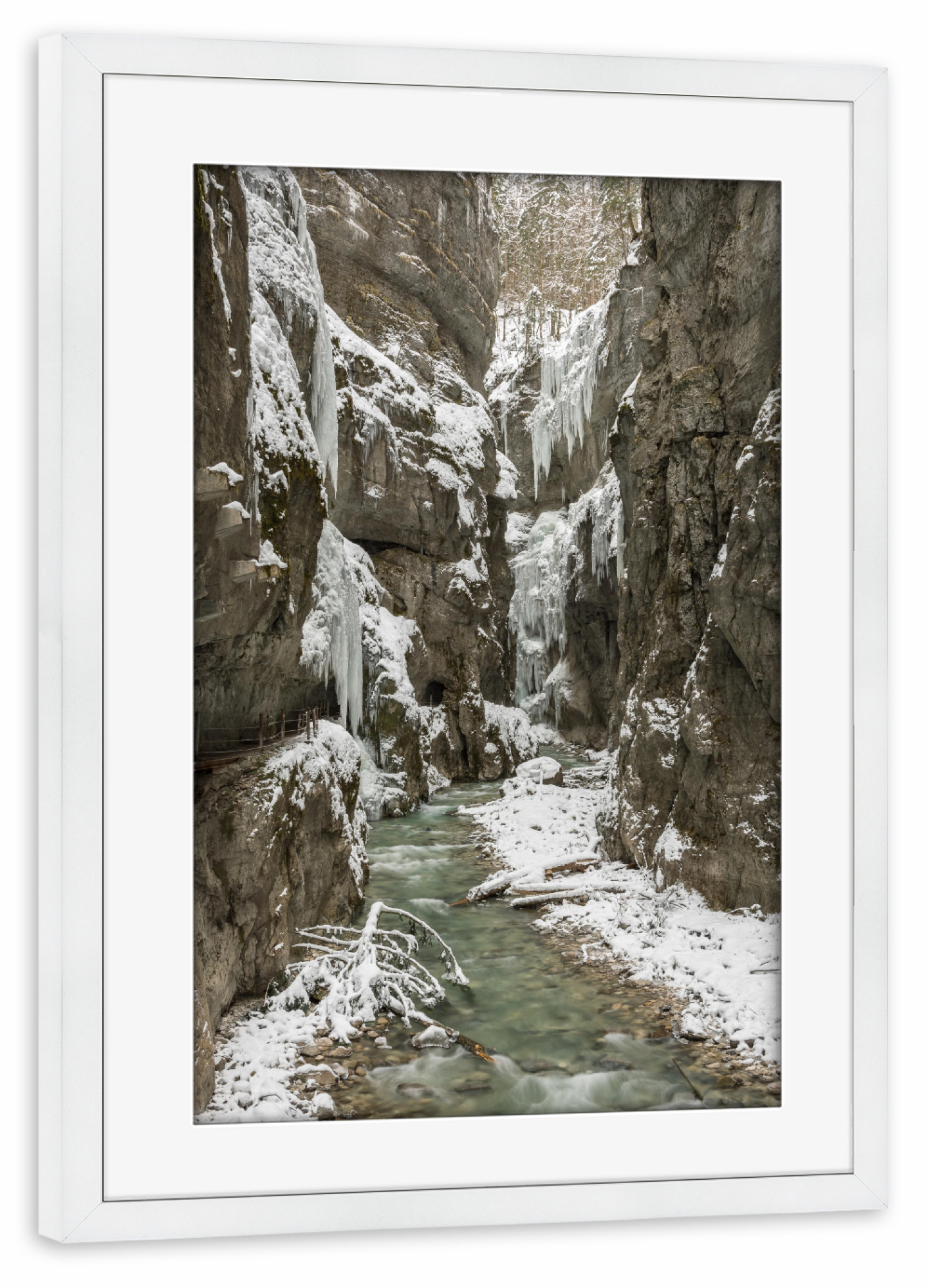 Poster mit Rahmen weiß "Partnachklamm im Winter" artboxONE - Natur,Reise / Länder