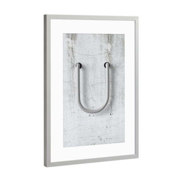 Poster mit Rahmen Silber "Neon Alphabet Off - U" artboxONE - Buchstaben / U