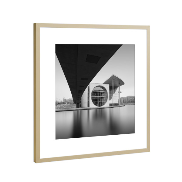 Poster mit Rahmen Gold "Regierungsviertel Berlin" artboxONE - Städte / Berlin,Schwarzweiß,Architektur - Berlin,Architektur,Regierungsviertel