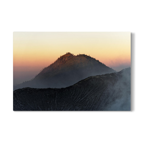 Galerie-Print "Erstes Tageslicht am Vulkan" 30x20 cm artboxONE