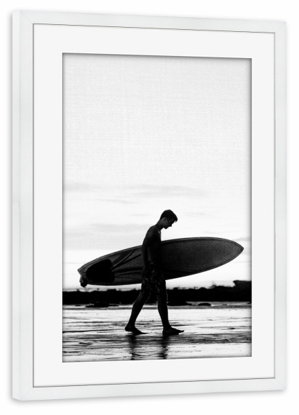 Poster mit Rahmen weiß "Surf Boy" artboxONE - Schwarzweiß,Reise / Strand und Meer,Sport,Sport / Sommerspiele