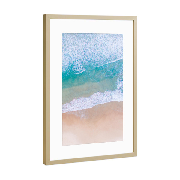 Poster mit Rahmen Gold "Beach View - Right" artboxONE - Reise / Strand und Meer - Strand,Drohnenaufnahme,Drohne,Sommer,Meer