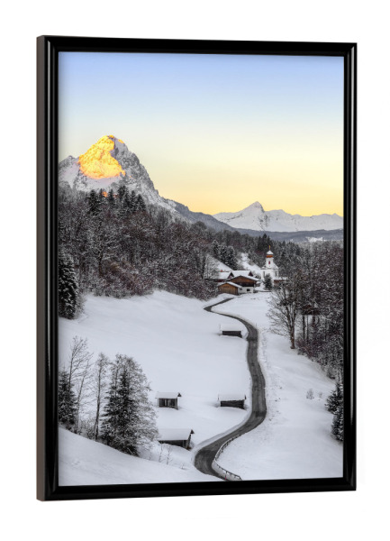Poster mit schwarzem Rahmen "Wintermorgen in Wamberg" artboxONE - Natur,Reise