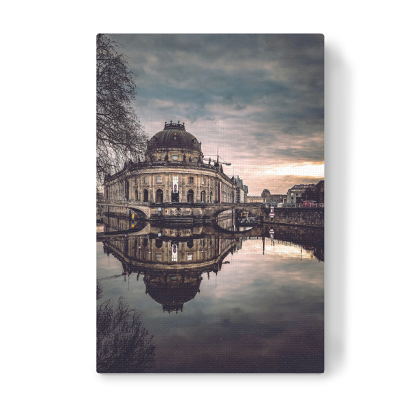 Leinwandbild "Bodemuseum Spiegelung" artboxONE - Städte / Berlin