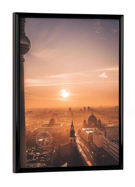 Poster mit schwarzem Rahmen "Berliner Fernsehturm Sunset" artboxONE - Städte,Städte / Berlin