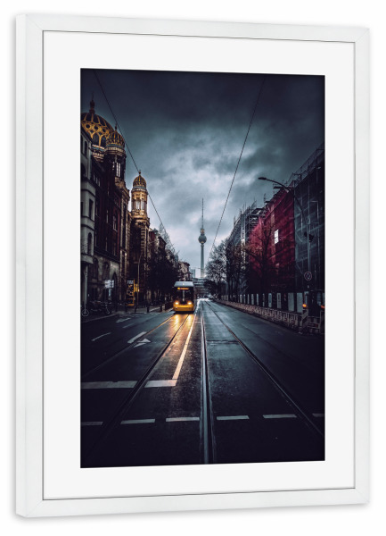 Poster mit Rahmen weiß "Berliner Tram" artboxONE - Städte,Städte / Berlin,Architektur