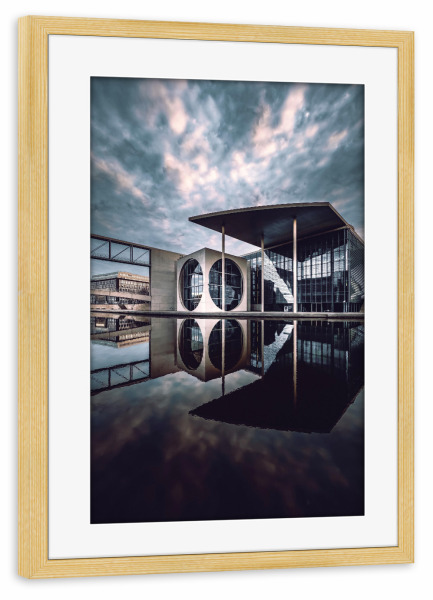 Poster mit Rahmen kiefer "Marie Elisabeth Lüders Haus" artboxONE - Städte / Berlin