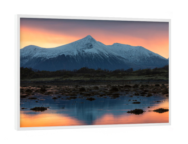 Poster mit weißem Rahmen "The Sunrise" artboxONE - Natur - Norwegen,Sonnenaufgang,Vesteralen