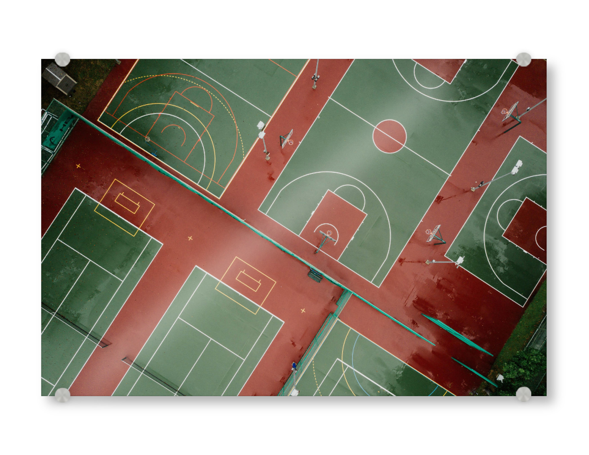 Acrylglasbild "Basketball" artboxONE - Sport - Sport,Basketball,Basketballplatz,Basketball platz,Drohne,Drohnenaufnahme