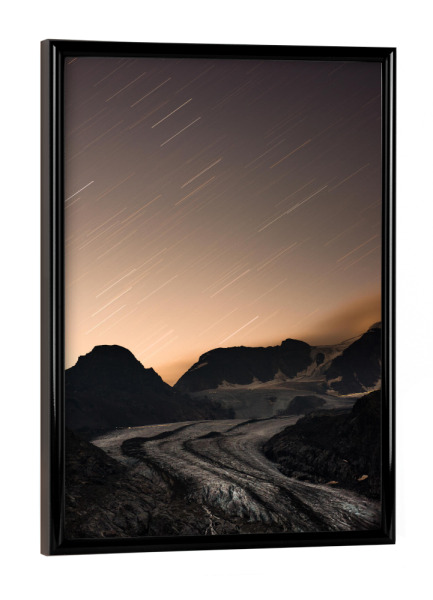 Poster mit schwarzem Rahmen "Vadret pers at night" artboxONE - Natur