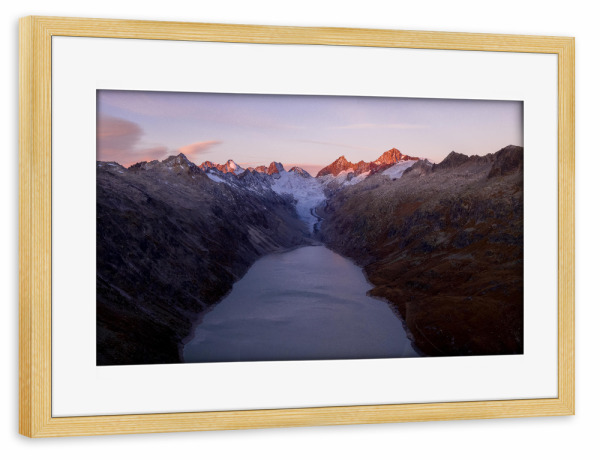 Poster mit Rahmen kiefer "Aerial view of Grimsel Oberaar" artboxONE - Natur