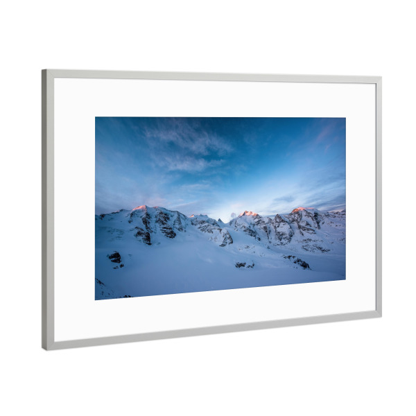Poster mit Rahmen Silber "Sunrise panorama from Diavolezza" artboxONE - Natur
