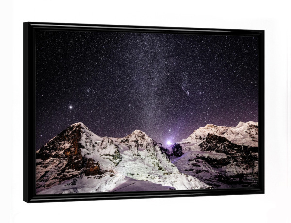 Poster mit schwarzem Rahmen "Eiger Mönch and Jungfrau at night" artboxONE - Galaxy