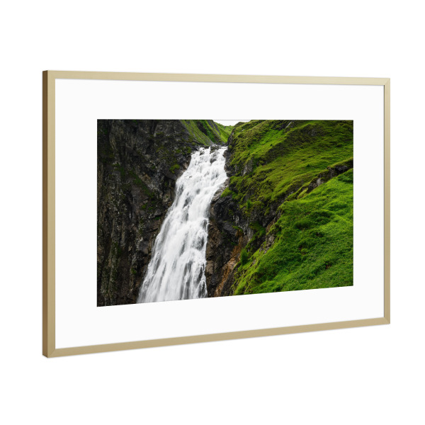Poster mit Rahmen Gold "Upper Engstligen fall" artboxONE - Natur